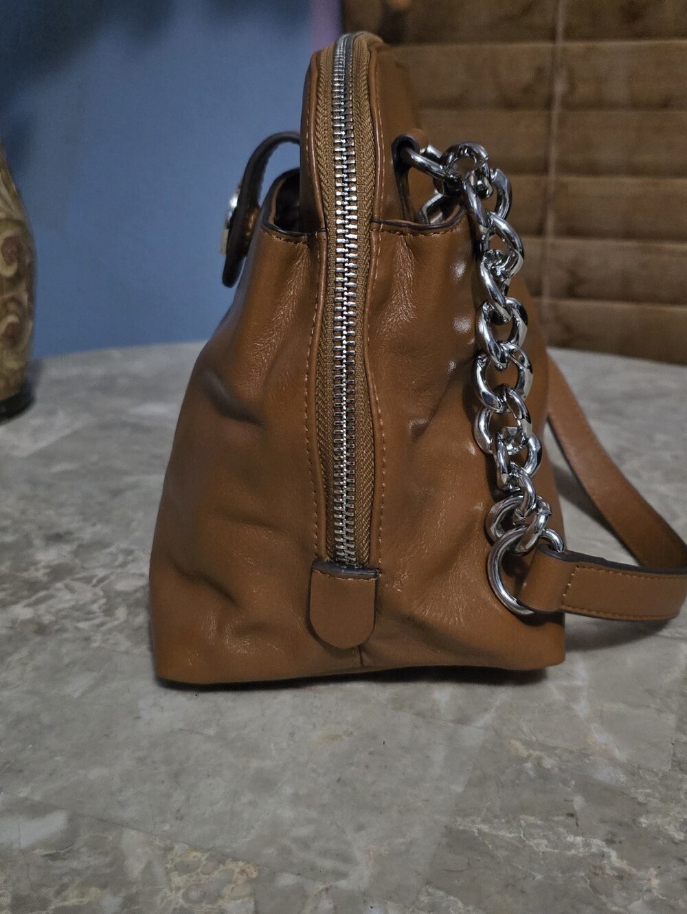 Lodis Rodeo Chain Izabelia Brown Italian Leather Crossbody Bag - Picture 8 of 16